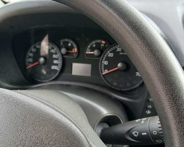 Белый Фиат Добло, объемом двигателя 1.4 л и пробегом 35 тыс. км за 8500 $, фото 6 на Automoto.ua