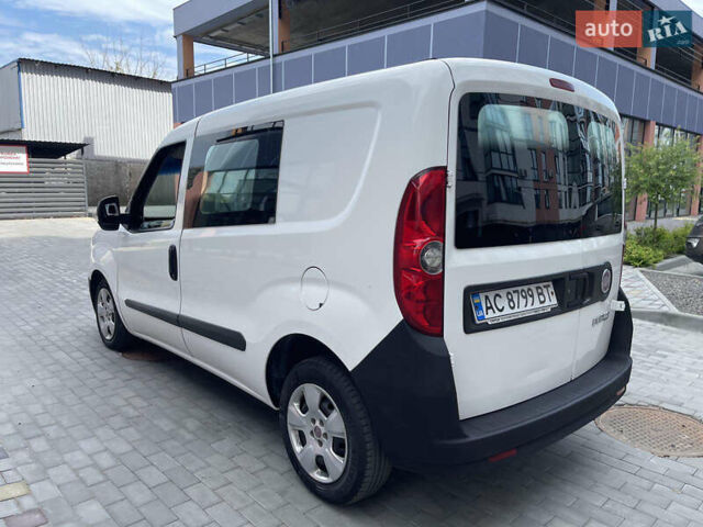 Белый Фиат Добло, объемом двигателя 1.25 л и пробегом 199 тыс. км за 4599 $, фото 5 на Automoto.ua
