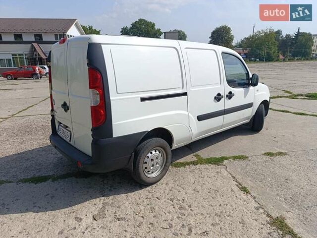 Белый Фиат Добло, объемом двигателя 1.37 л и пробегом 245 тыс. км за 4800 $, фото 4 на Automoto.ua