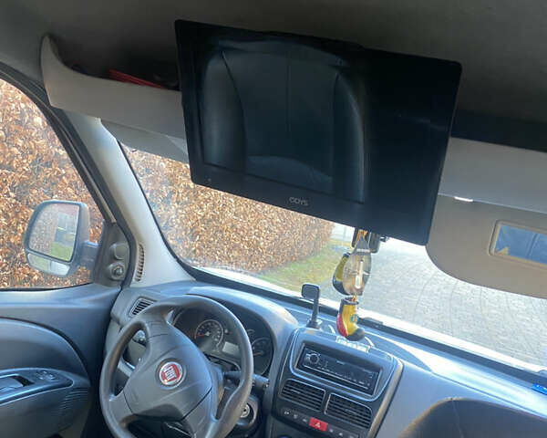 Білий Фіат Добло, об'ємом двигуна 1.3 л та пробігом 270 тис. км за 4700 $, фото 13 на Automoto.ua