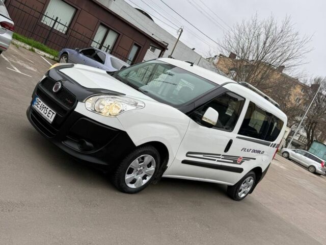 Белый Фиат Добло, объемом двигателя 1.2 л и пробегом 220 тыс. км за 5999 $, фото 9 на Automoto.ua