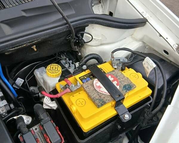 Белый Фиат Добло, объемом двигателя 1.4 л и пробегом 35 тыс. км за 8500 $, фото 30 на Automoto.ua