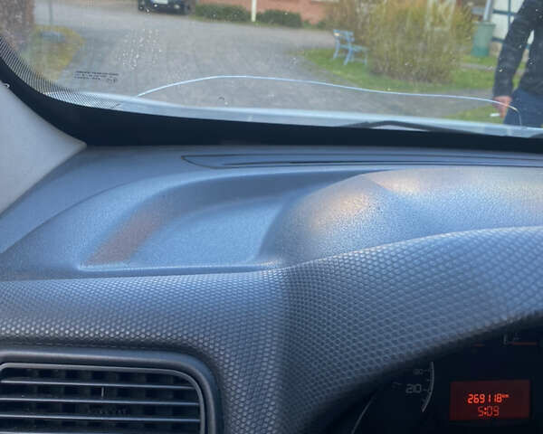 Білий Фіат Добло, об'ємом двигуна 1.3 л та пробігом 270 тис. км за 4700 $, фото 15 на Automoto.ua