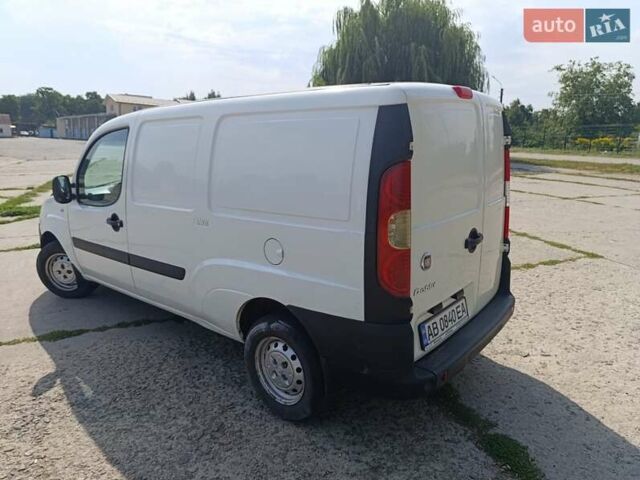 Белый Фиат Добло, объемом двигателя 1.37 л и пробегом 245 тыс. км за 4800 $, фото 1 на Automoto.ua