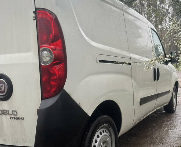 Білий Фіат Добло, об'ємом двигуна 1.3 л та пробігом 360 тис. км за 4156 $, фото 5 на Automoto.ua