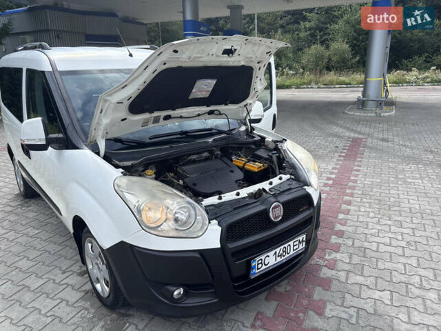 Белый Фиат Добло, объемом двигателя 1.3 л и пробегом 247 тыс. км за 6599 $, фото 29 на Automoto.ua