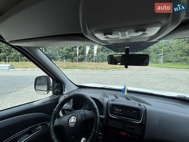 Белый Фиат Добло, объемом двигателя 1.3 л и пробегом 247 тыс. км за 6599 $, фото 23 на Automoto.ua