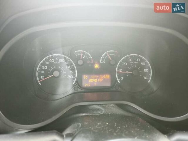 Білий Фіат Добло, об'ємом двигуна 1.25 л та пробігом 205 тис. км за 6200 $, фото 3 на Automoto.ua