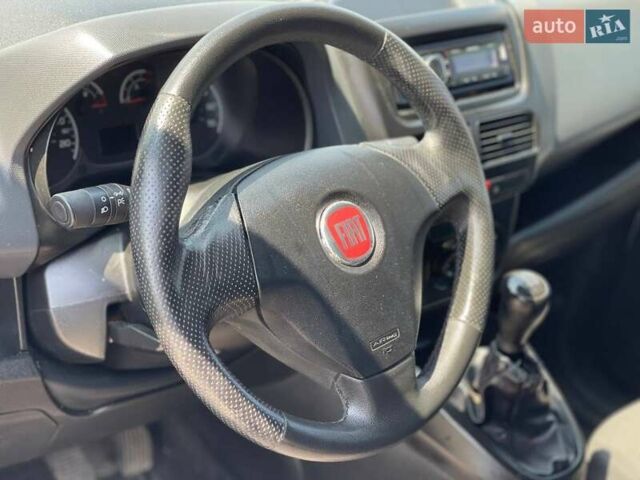 Білий Фіат Добло, об'ємом двигуна 1.25 л та пробігом 235 тис. км за 4700 $, фото 8 на Automoto.ua