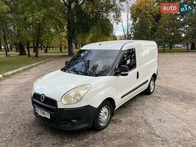 Белый Фиат Добло, объемом двигателя 1.25 л и пробегом 207 тыс. км за 5300 $, фото 1 на Automoto.ua