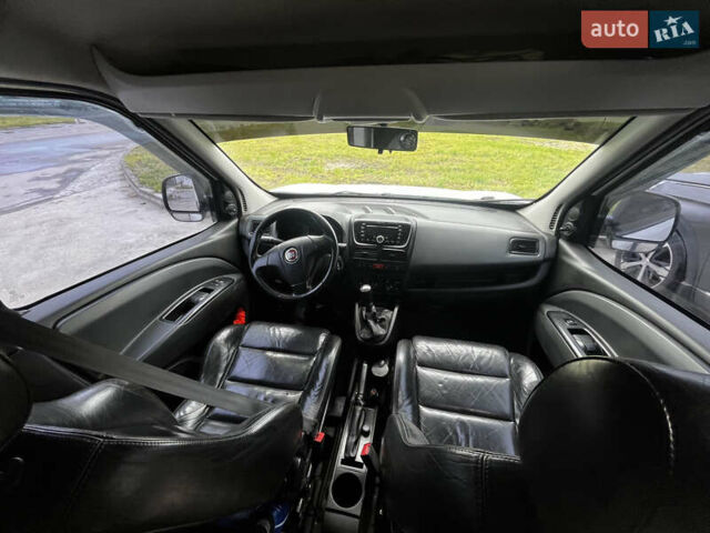 Белый Фиат Добло, объемом двигателя 1.25 л и пробегом 144 тыс. км за 4100 $, фото 12 на Automoto.ua