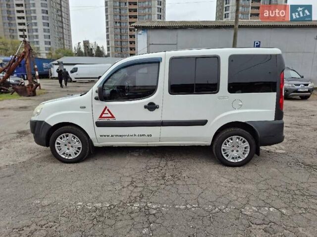 Белый Фиат Добло, объемом двигателя 1.25 л и пробегом 174 тыс. км за 6750 $, фото 15 на Automoto.ua