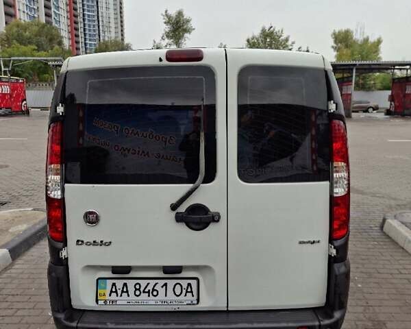 Белый Фиат Добло, объемом двигателя 1.25 л и пробегом 174 тыс. км за 6750 $, фото 1 на Automoto.ua