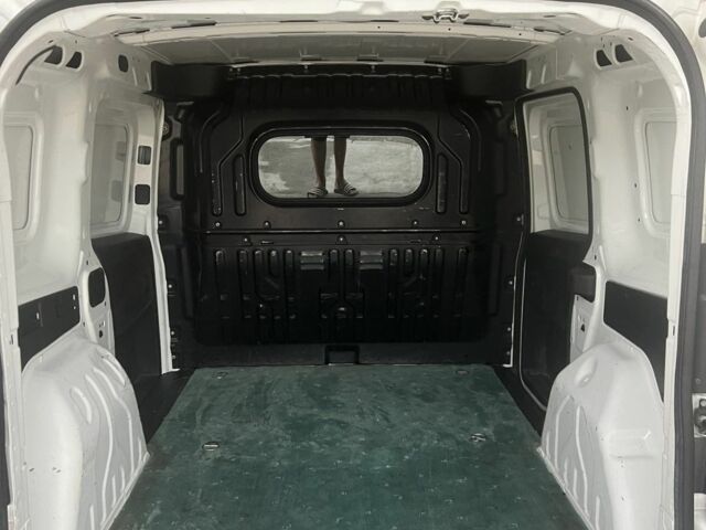 Білий Фіат Добло, об'ємом двигуна 1.2 л та пробігом 210 тис. км за 5200 $, фото 1 на Automoto.ua