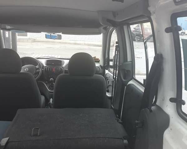 Білий Фіат Добло, об'ємом двигуна 1.3 л та пробігом 152 тис. км за 6200 $, фото 2 на Automoto.ua