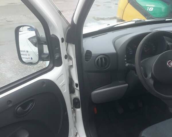 Білий Фіат Добло, об'ємом двигуна 1.3 л та пробігом 152 тис. км за 6200 $, фото 8 на Automoto.ua