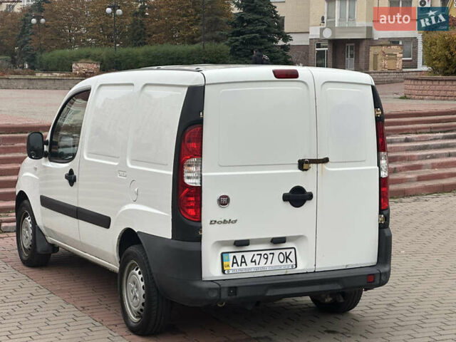Білий Фіат Добло, об'ємом двигуна 1.4 л та пробігом 190 тис. км за 6500 $, фото 15 на Automoto.ua