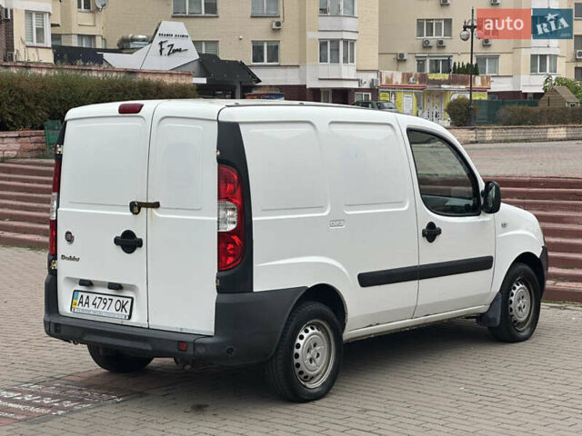Білий Фіат Добло, об'ємом двигуна 1.4 л та пробігом 190 тис. км за 6500 $, фото 11 на Automoto.ua