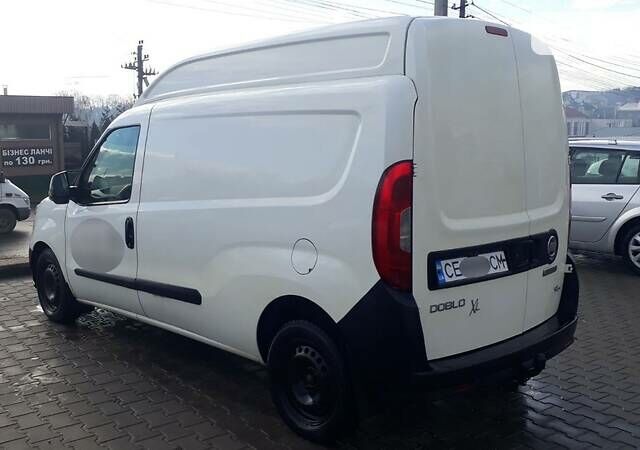 Белый Фиат Добло, объемом двигателя 1.6 л и пробегом 310 тыс. км за 9500 $, фото 3 на Automoto.ua