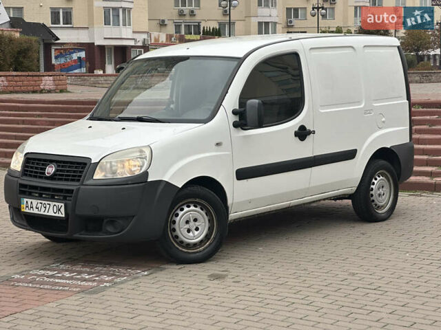 Білий Фіат Добло, об'ємом двигуна 1.4 л та пробігом 190 тис. км за 6500 $, фото 7 на Automoto.ua