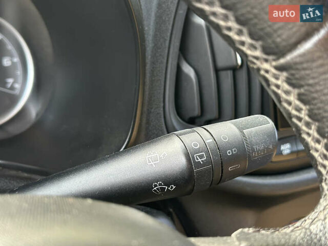 Білий Фіат Добло, об'ємом двигуна 1.25 л та пробігом 244 тис. км за 7150 $, фото 46 на Automoto.ua