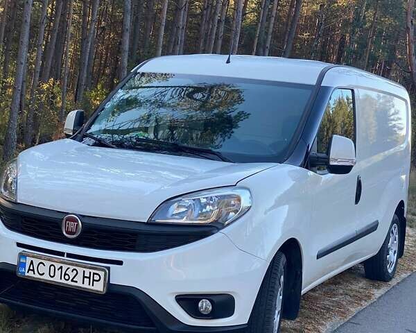 Белый Фиат Добло, объемом двигателя 1.25 л и пробегом 206 тыс. км за 7300 $, фото 8 на Automoto.ua