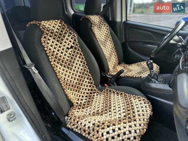 Білий Фіат Добло, об'ємом двигуна 1.25 л та пробігом 244 тис. км за 7150 $, фото 53 на Automoto.ua