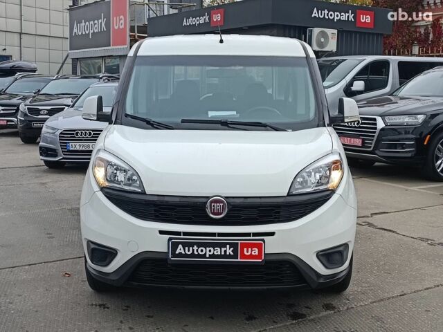 Белый Фиат Добло, объемом двигателя 1.4 л и пробегом 88 тыс. км за 10990 $, фото 1 на Automoto.ua