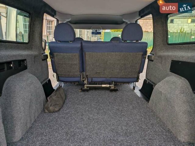 Белый Фиат Добло, объемом двигателя 1.3 л и пробегом 100 тыс. км за 10800 $, фото 16 на Automoto.ua