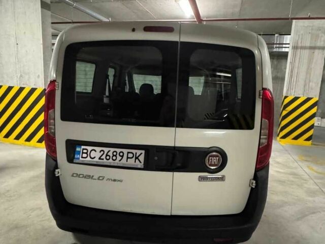 Білий Фіат Добло, об'ємом двигуна 1.2 л та пробігом 12 тис. км за 9900 $, фото 1 на Automoto.ua