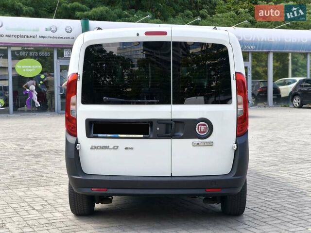 Білий Фіат Добло, об'ємом двигуна 1.25 л та пробігом 202 тис. км за 11950 $, фото 7 на Automoto.ua