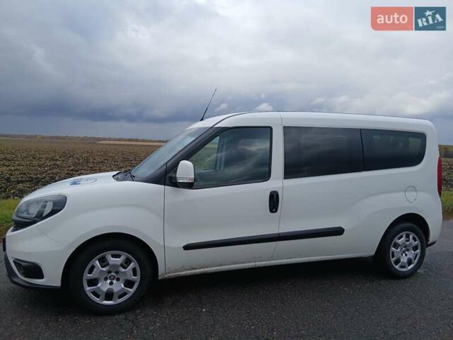 Белый Фиат Добло, объемом двигателя 1.6 л и пробегом 280 тыс. км за 12500 $, фото 20 на Automoto.ua