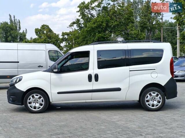 Білий Фіат Добло, об'ємом двигуна 1.25 л та пробігом 202 тис. км за 11950 $, фото 2 на Automoto.ua