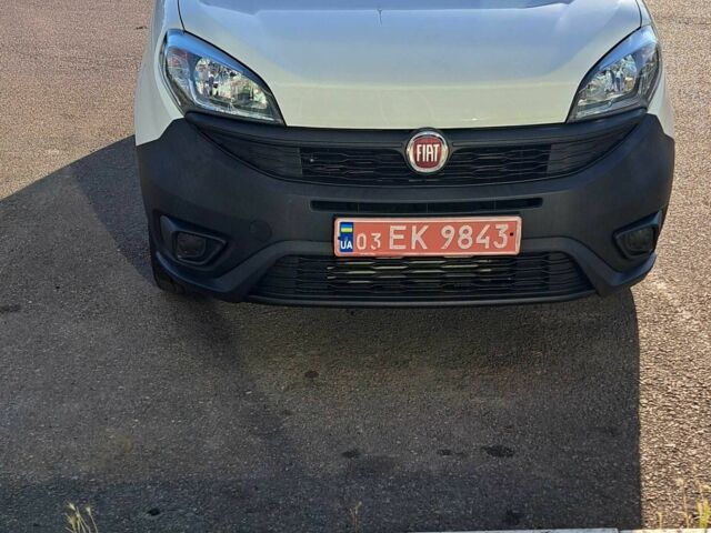 Белый Фиат Добло, объемом двигателя 1.3 л и пробегом 94 тыс. км за 10500 $, фото 8 на Automoto.ua