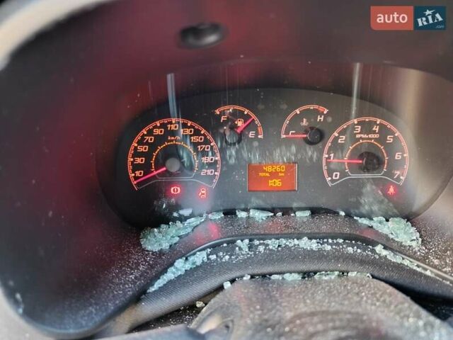 Белый Фиат Добло, объемом двигателя 1.2 л и пробегом 48 тыс. км за 7000 $, фото 15 на Automoto.ua