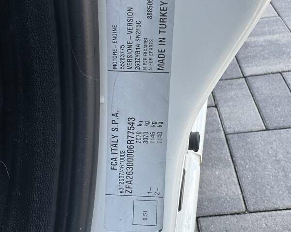 Белый Фиат Добло, объемом двигателя 1.3 л и пробегом 135 тыс. км за 13500 $, фото 21 на Automoto.ua