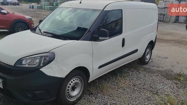 Фиат Добло 2020 в Львове на Automoto.ua Белый Фиат Добло, объемом двигателя 1.37 л и пробегом 15 тыс. км за 10500 $, фото 3 на Automoto.ua