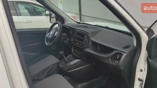 Фиат Добло 2020 в Львове на Automoto.ua Белый Фиат Добло, объемом двигателя 1.37 л и пробегом 15 тыс. км за 10500 $, фото 4 на Automoto.ua