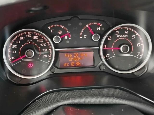 Білий Фіат Добло, об'ємом двигуна 1.6 л та пробігом 105 тис. км за 9300 $, фото 13 на Automoto.ua