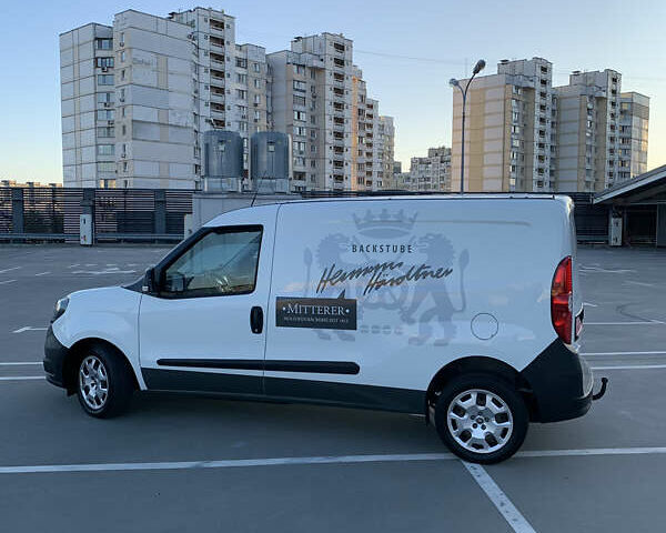 Білий Фіат Добло, об'ємом двигуна 1.6 л та пробігом 56 тис. км за 14100 $, фото 13 на Automoto.ua