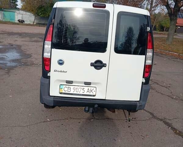 Белый Фиат Добло, объемом двигателя 1.9 л и пробегом 252 тыс. км за 3400 $, фото 5 на Automoto.ua