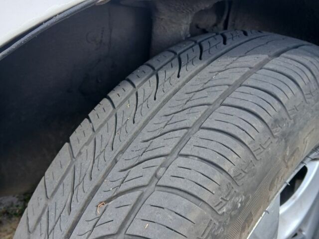 Фиат Добло 2006 в Кролевце на Automoto.ua Белый Фиат Добло, объемом двигателя 1.2 л и пробегом 273 тыс. км за 5341 $, фото 4 на Automoto.ua