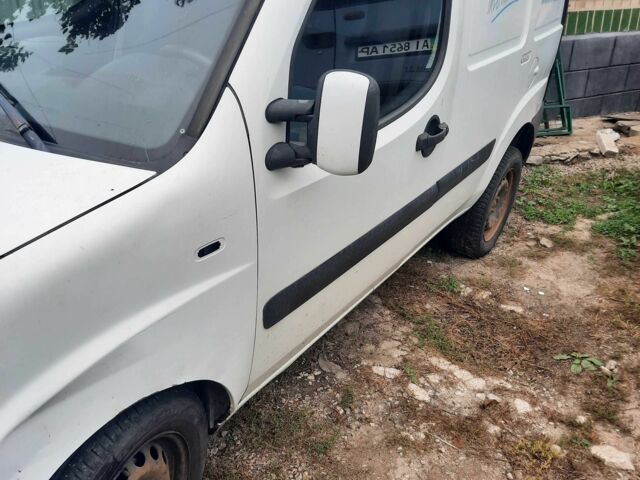 Білий Фіат Добло, об'ємом двигуна 1.3 л та пробігом 280 тис. км за 2550 $, фото 11 на Automoto.ua