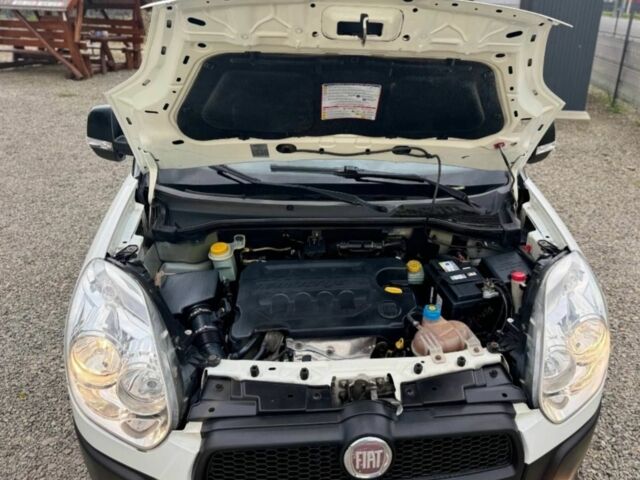 Белый Фиат Добло, объемом двигателя 1.6 л и пробегом 295 тыс. км за 5500 $, фото 8 на Automoto.ua