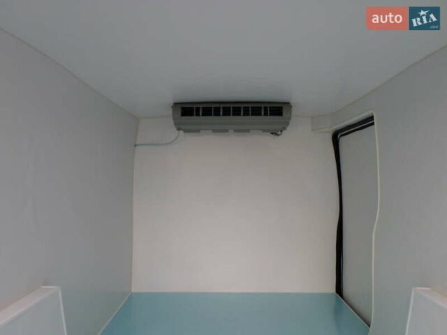 Белый Фиат Добло, объемом двигателя 1.3 л и пробегом 147 тыс. км за 11300 $, фото 4 на Automoto.ua