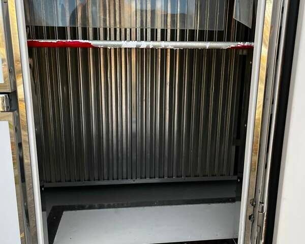 Белый Фиат Добло, объемом двигателя 1.6 л и пробегом 129 тыс. км за 16000 $, фото 7 на Automoto.ua