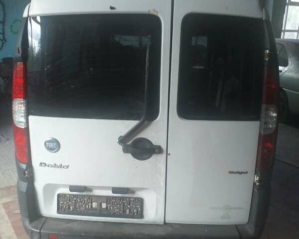 Білий Фіат Добло, об'ємом двигуна 1.9 л та пробігом 370 тис. км за 2900 $, фото 2 на Automoto.ua