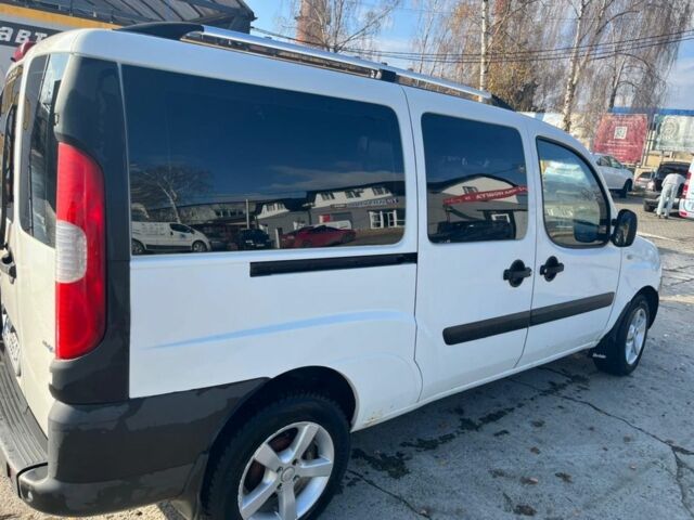 Белый Фиат Добло, объемом двигателя 1.3 л и пробегом 354 тыс. км за 4200 $, фото 2 на Automoto.ua