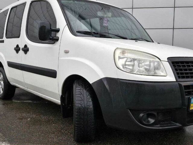 Білий Фіат Добло, об'ємом двигуна 1.4 л та пробігом 243 тис. км за 5100 $, фото 2 на Automoto.ua