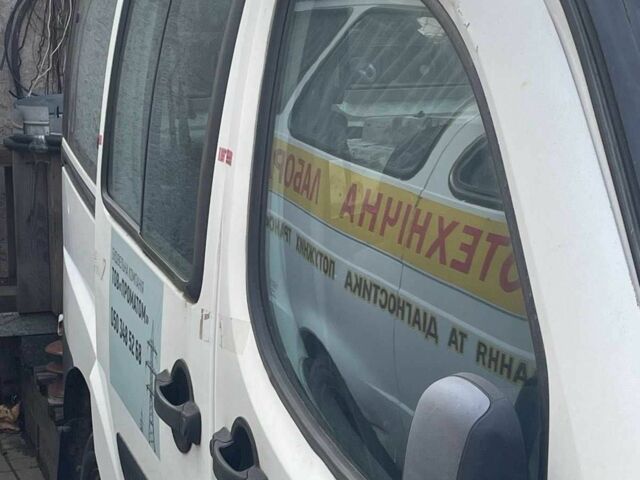 Білий Фіат Добло, об'ємом двигуна 1.2 л та пробігом 180 тис. км за 594 $, фото 6 на Automoto.ua